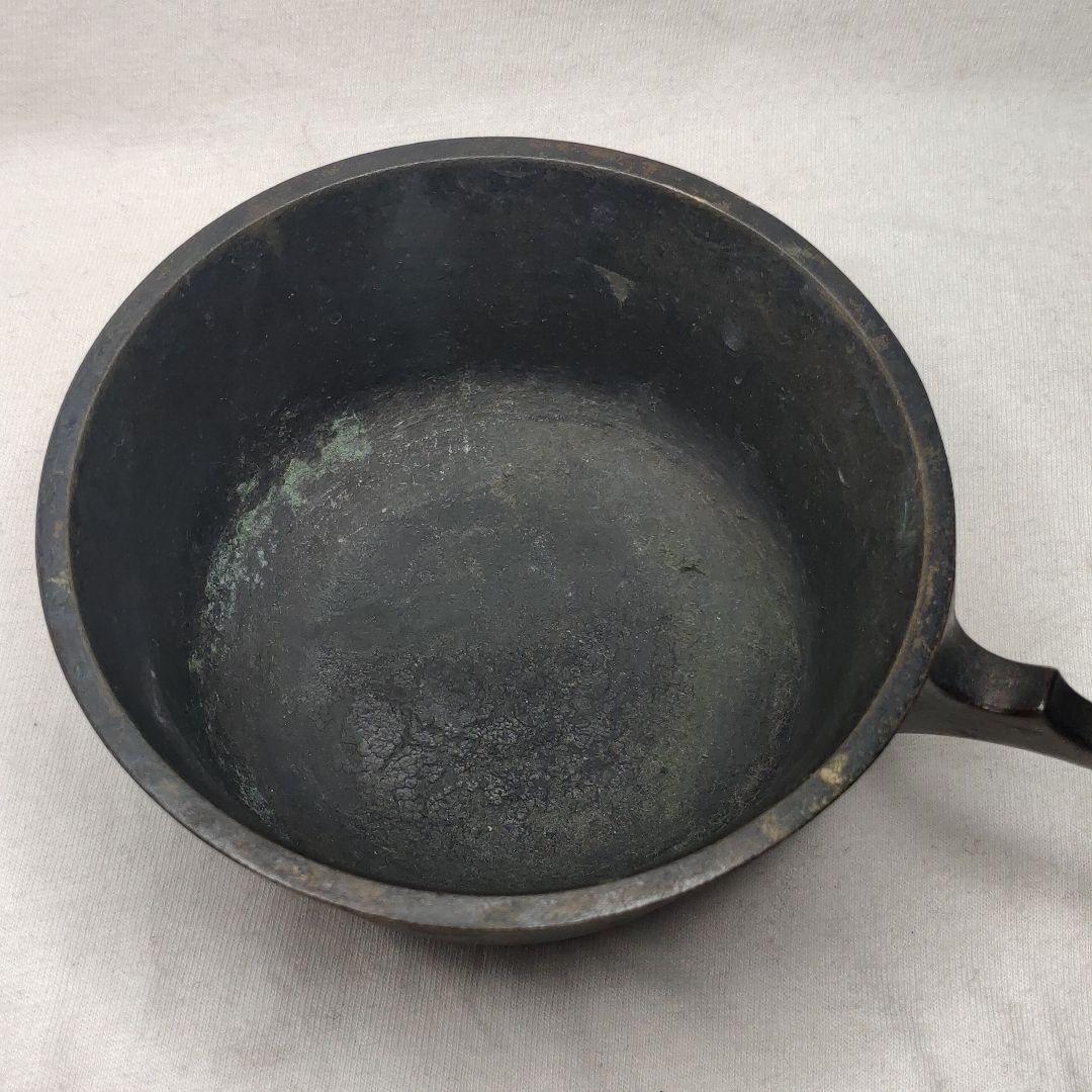 Tea utensils Charcoal bowl Made of old copper Inscription Antique