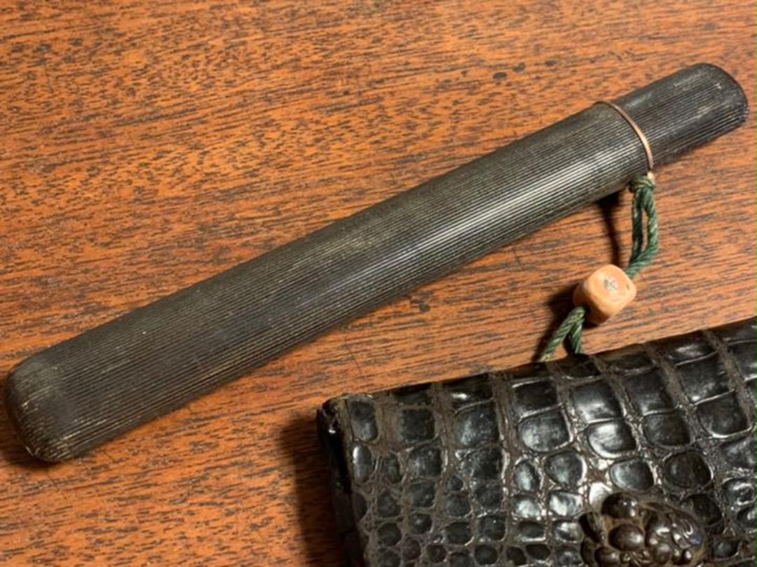 Tobacco case Sage Tobacco pipe