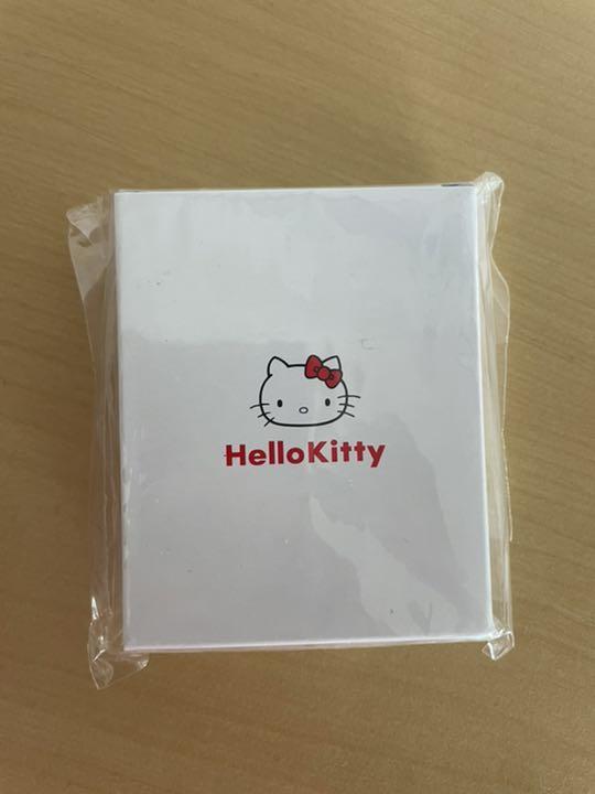 As is for parts Zippo Lighter Hello Kitty Red Manufactured in 2004 New Unopened