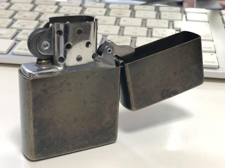 As is For Parts Zippo lighter Ntage golden   replica