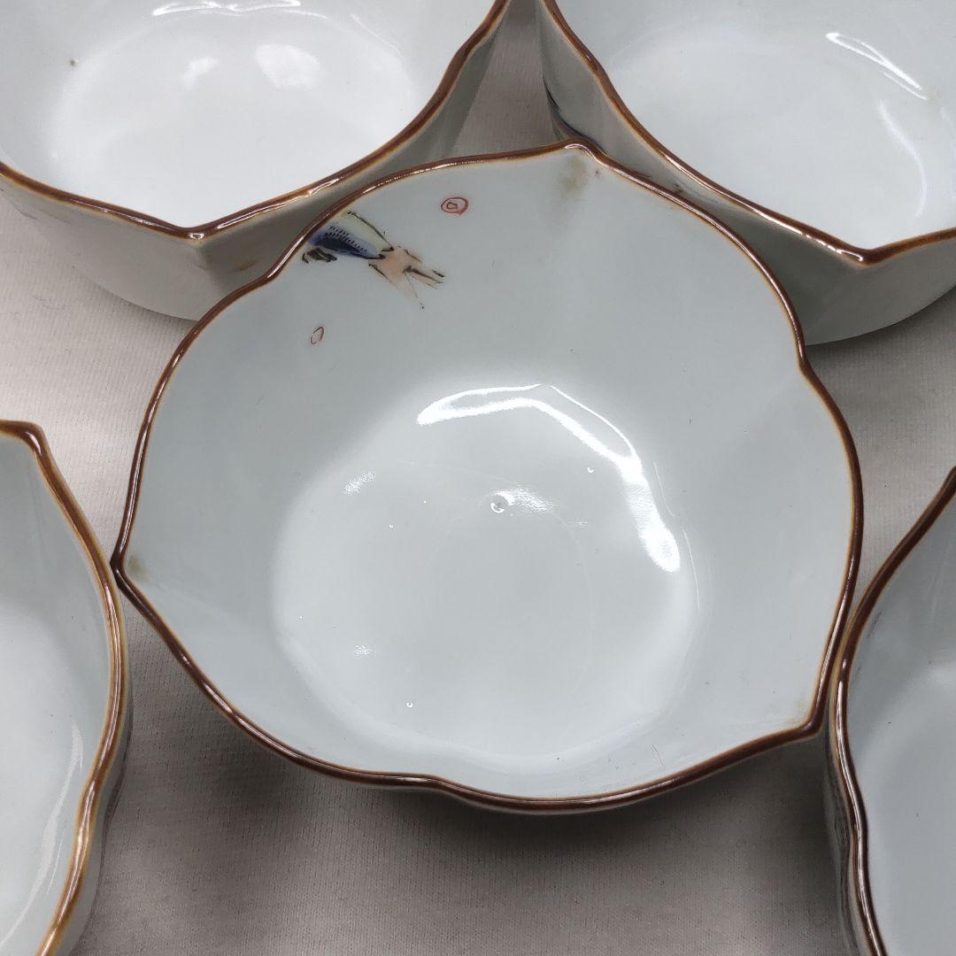 13th Kakiemon Kobachi Living National Treasure Muddy Hand Fish Hand