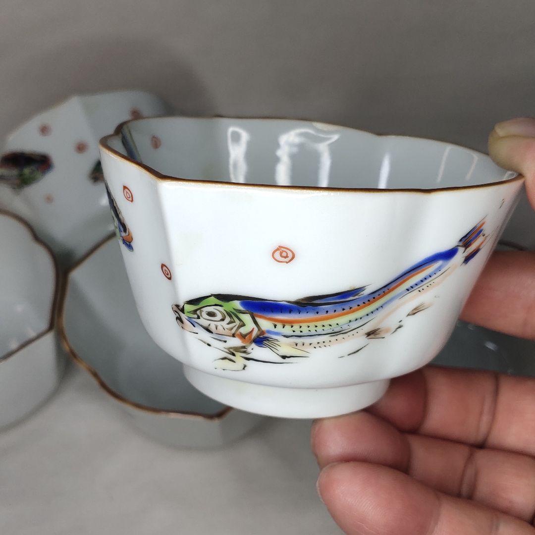 13th Kakiemon Kobachi Living National Treasure Muddy Hand Fish Hand