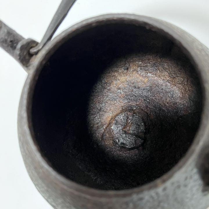 Ryubundo-zukuri Iron kettle Copper lid Jidai iron kettle Jidaimono