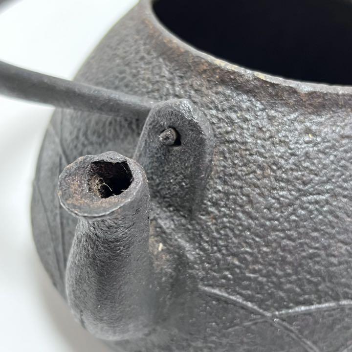 Ryubundo-zukuri Iron kettle Copper lid Jidai iron kettle Jidaimono