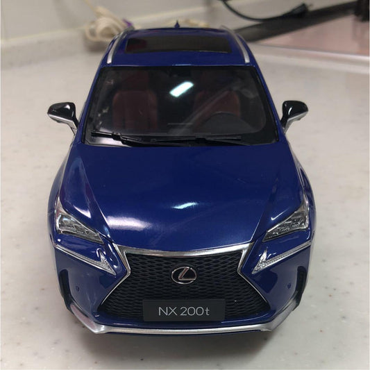 Lexus NX 2.0t minicar F sport