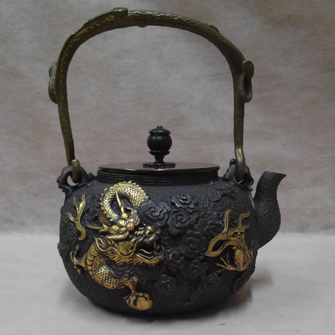 Era Iron Kettle Zourokuzukuri Dragon