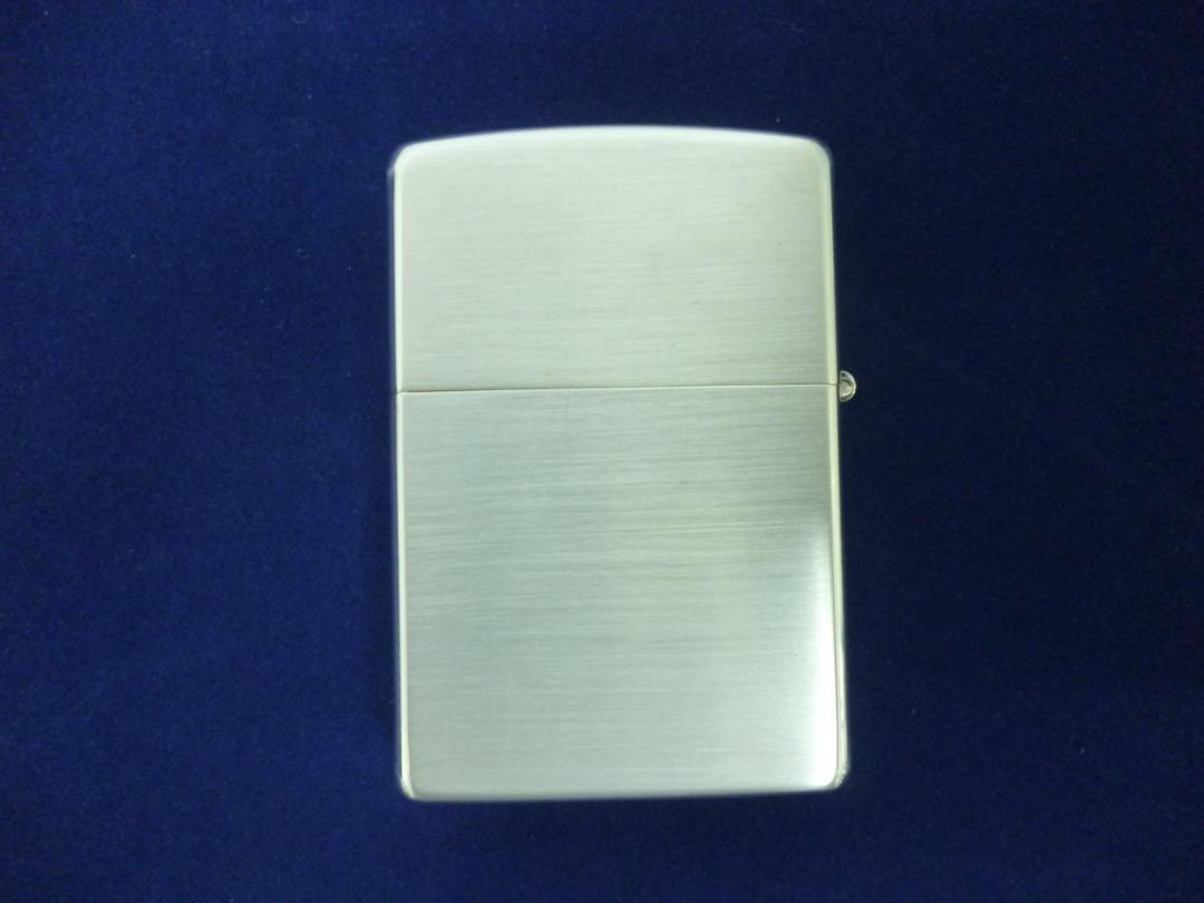 As is for parts ZIPPOライター　ハローキティ　シルバー　アクリルケース