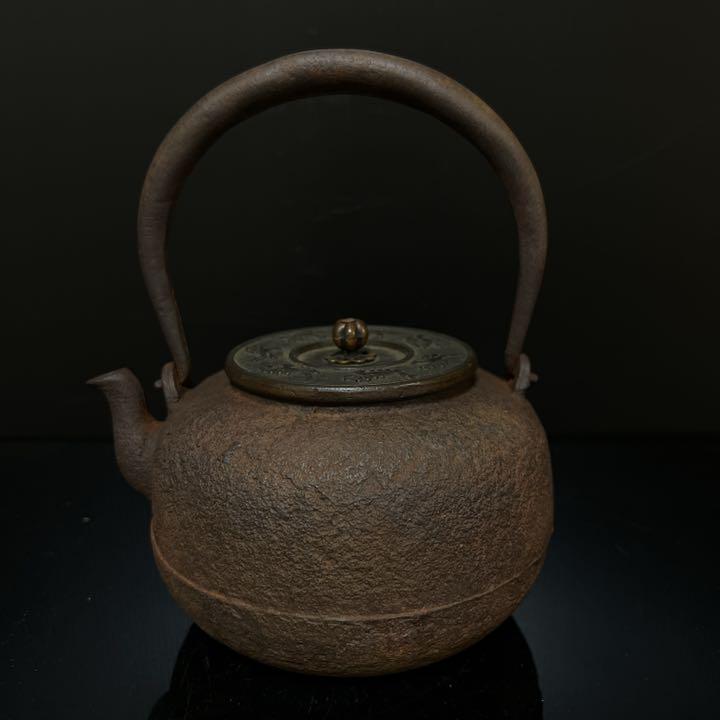 Era Seijudo Meijin-zukuri Sentoku ancient crest lid Flat round type